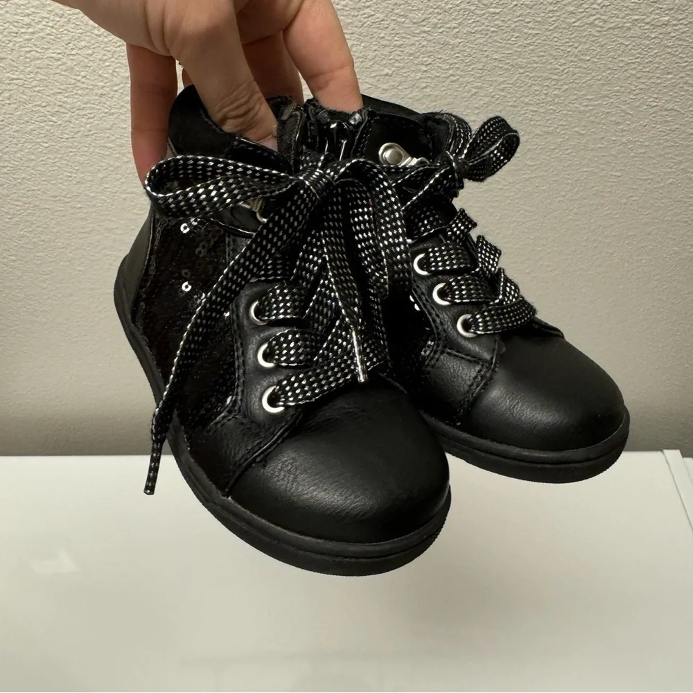 NWOT Rachel Shoes Sequin Toddler Girl Booties Size 6 6M Metallic Black